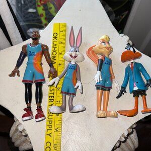 Space Jam A New Legacy LeBron James, Daffy Duck, Bugs Lola Bunny BENDYFIGS ALL 4